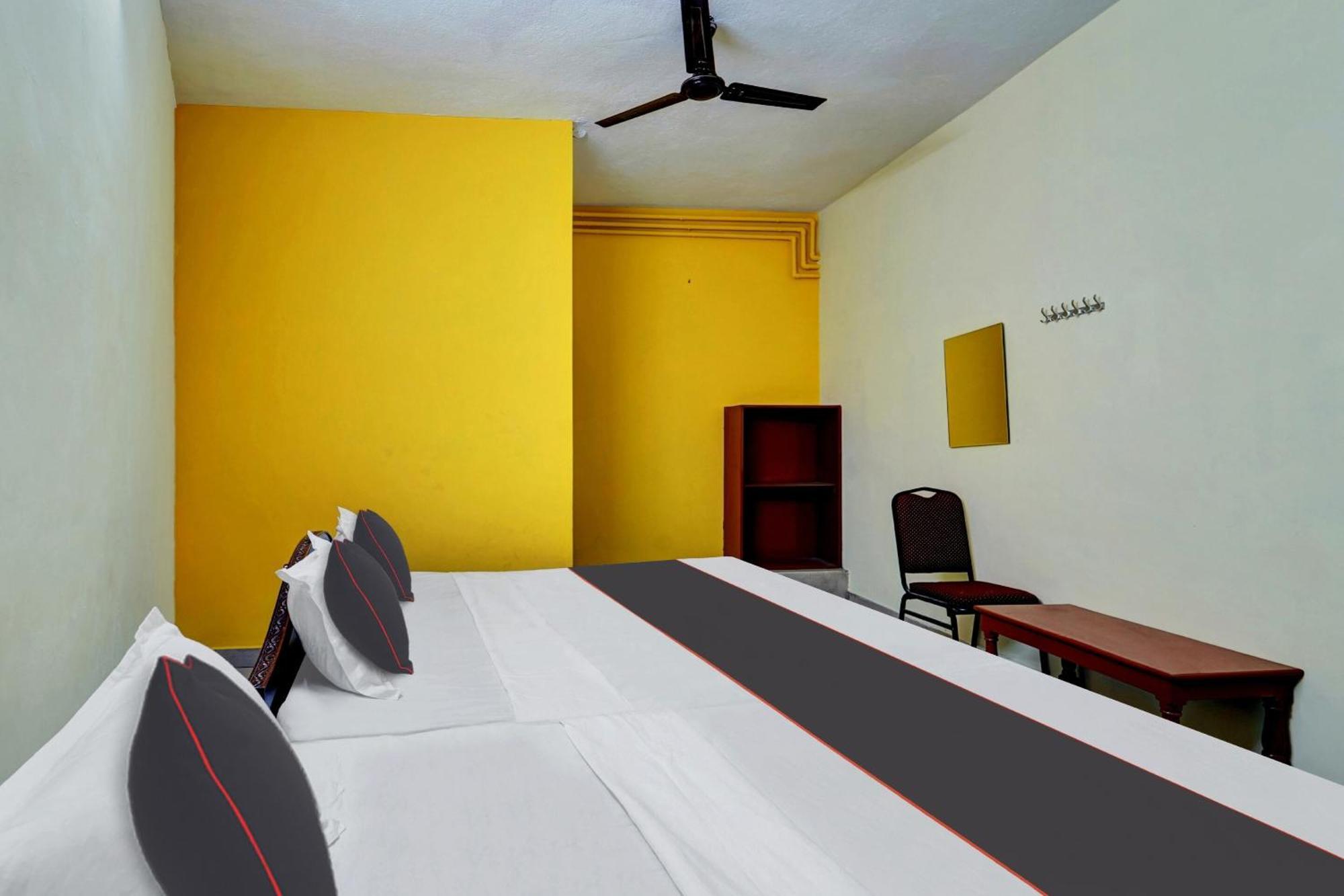 Oyo 81385 Jagadha Residency Chennai