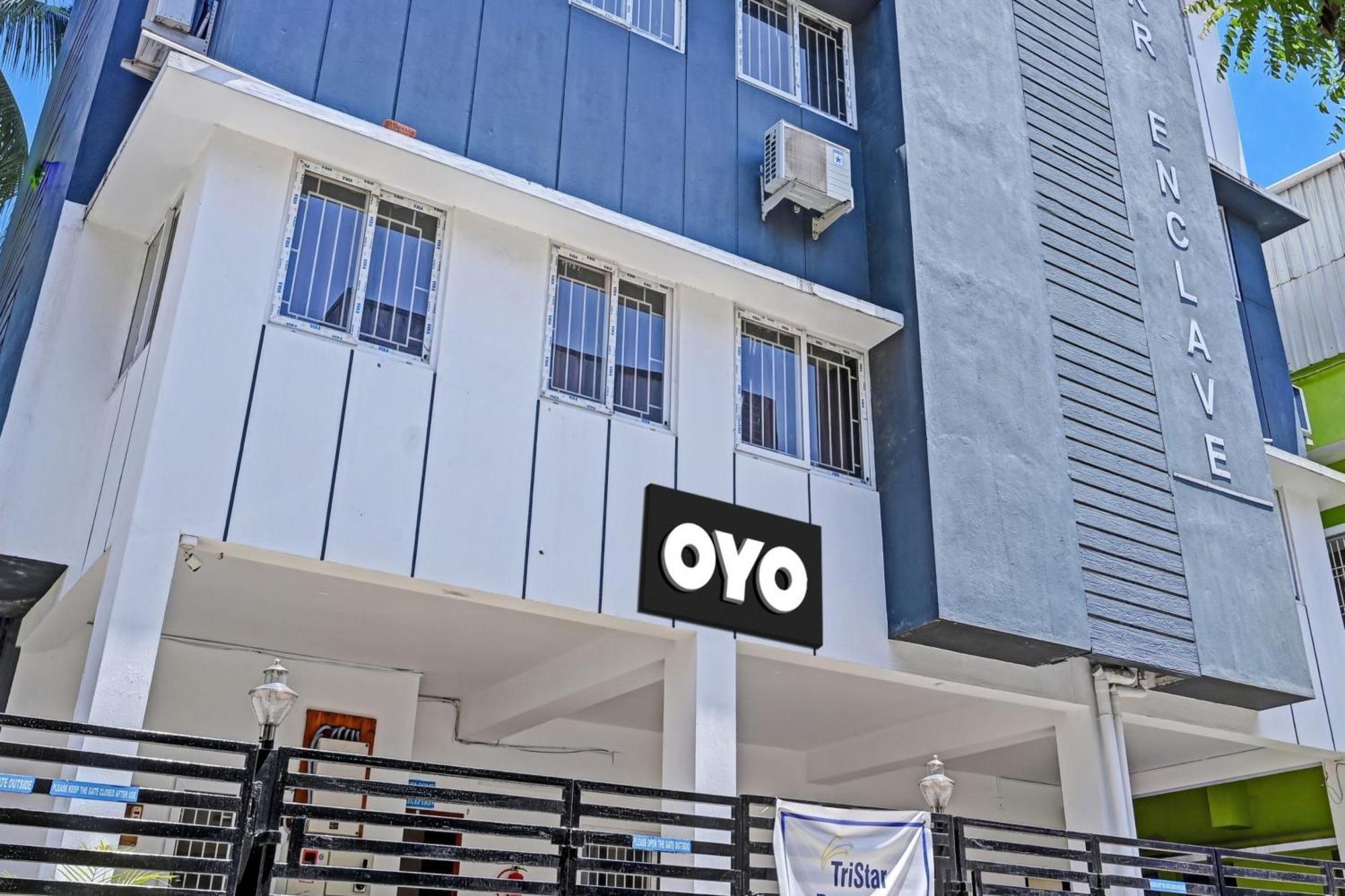 Oyo 81385 Jagadha Residency Hotel 4*